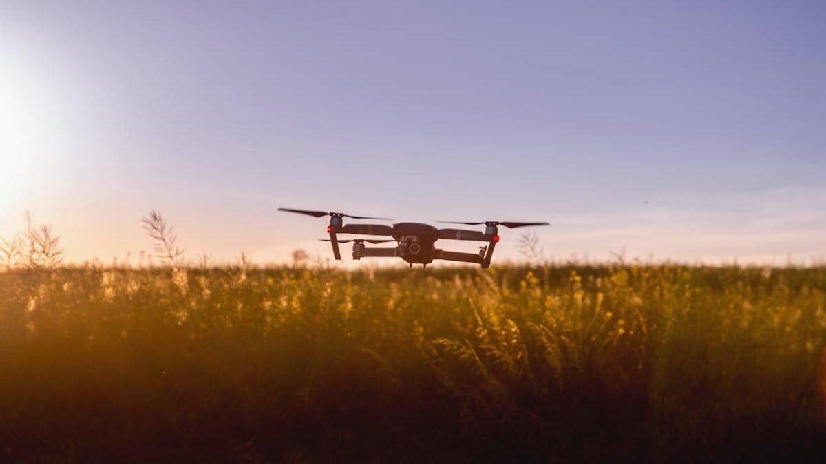 Uso de Drones Solares na Agricultura